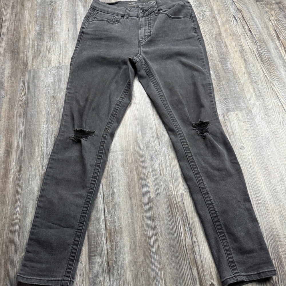 Seven 7 Women's Size 10 Tummy Less High Rise Skinny Black Jeans Distressed